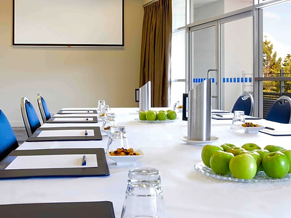 Novotel Sydney Olympic Park Hotel