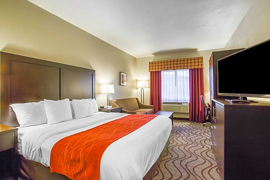 Comfort Inn & Suites