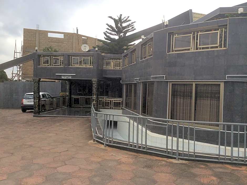 Eastgate Hotel
