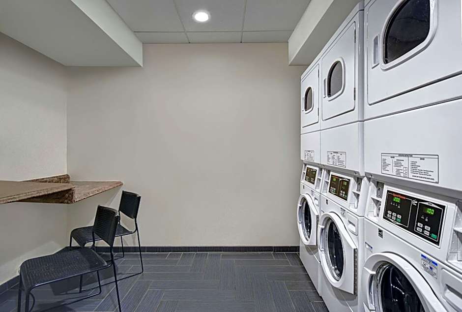 Homewood Suites by Hilton Eatontown