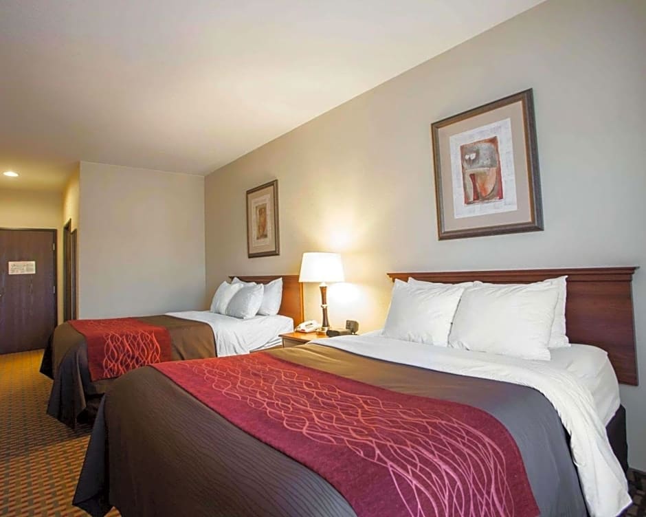 Comfort Inn & Suites Harrisonville