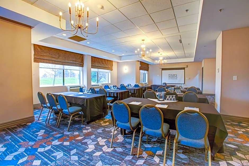 Four Points By Sheraton St. Catharines Niagara Suites
