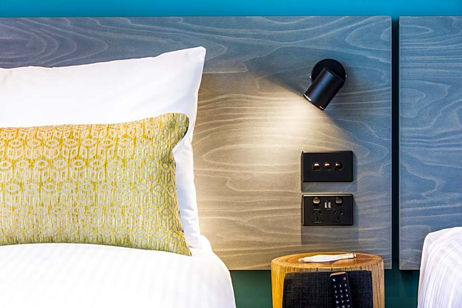 Royal Hotel by Nightcap Social