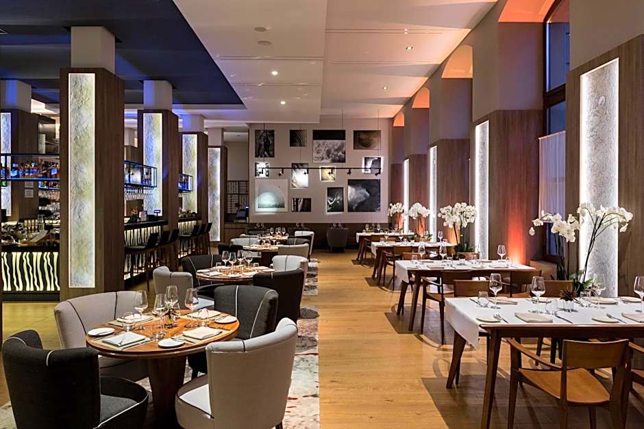 AC Hotel by Marriott Wroclaw