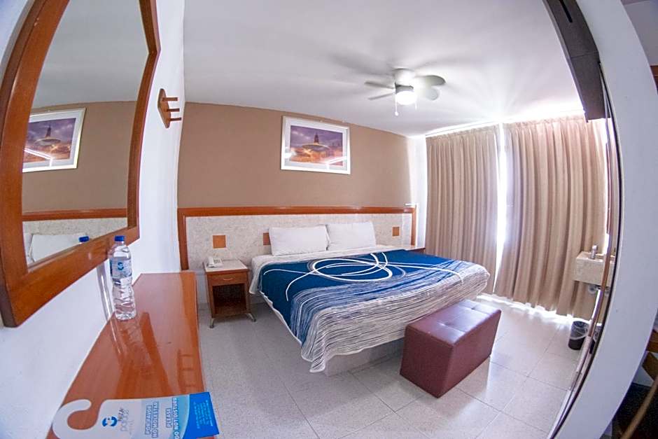 Hotel Niza Zona Piel