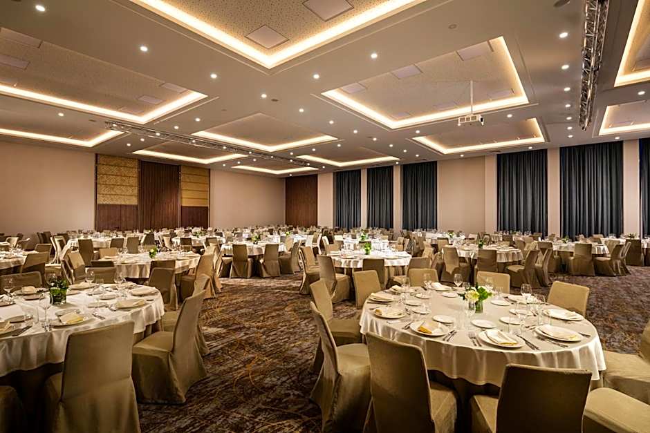 Kings' Valley Medical & Spa Hotel