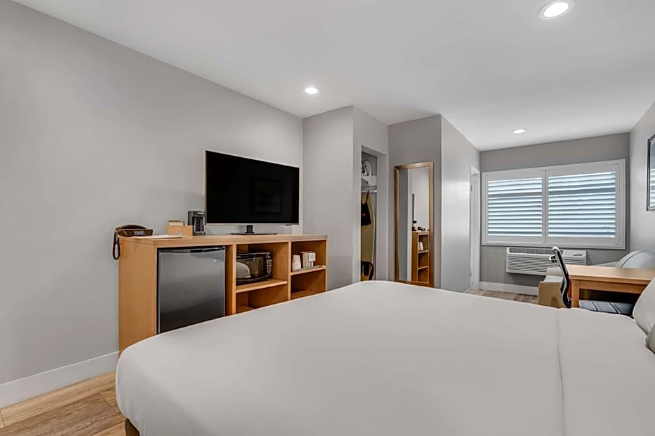 Sather Berkeley - SureStay Collection by Best Western