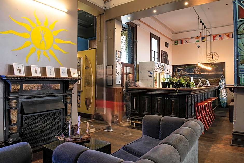 Sundancer Backpackers Hostel