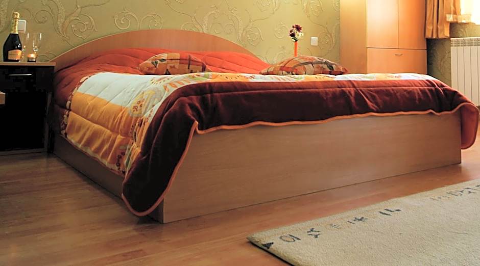 Discret Hotel & Restaurant