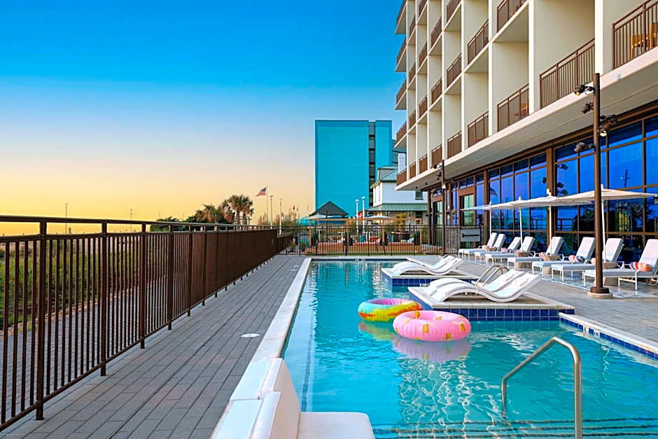 Moxy Virginia Beach Oceanfront