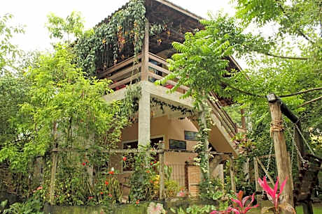 Pousada Ponte Branca