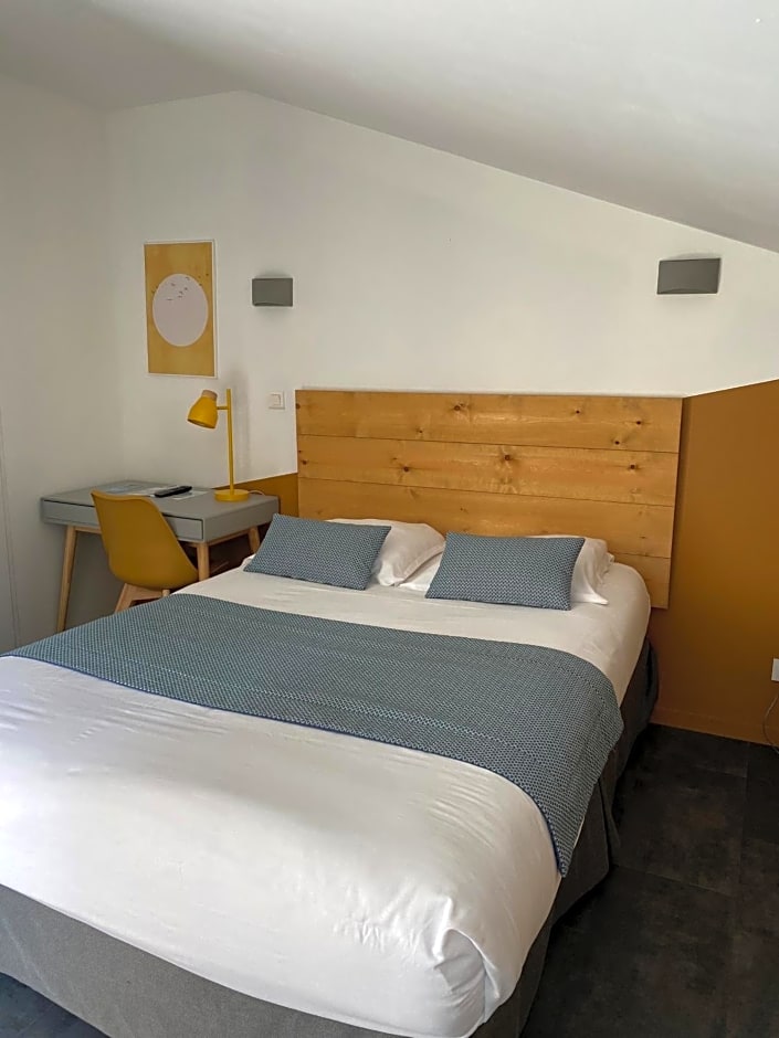 Lyo Hotel