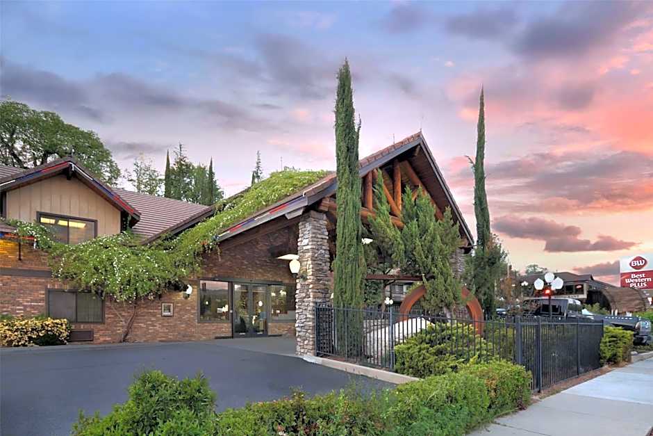 Best Western Plus Yosemite Gateway Inn