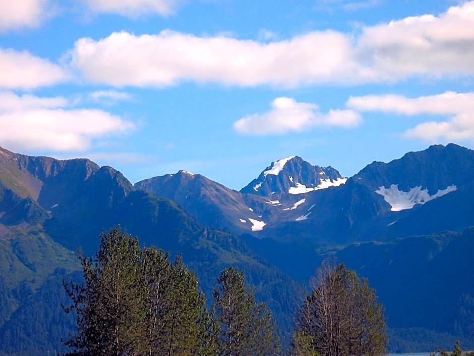 Murphy's Alaskan Inn