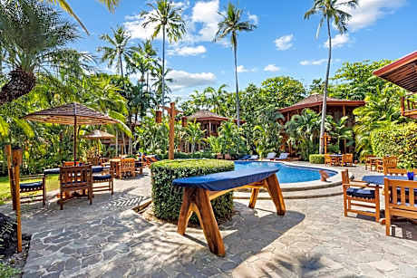 Tambor Tropical Beach Resort