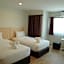 The charlotte smart hotel lopburi