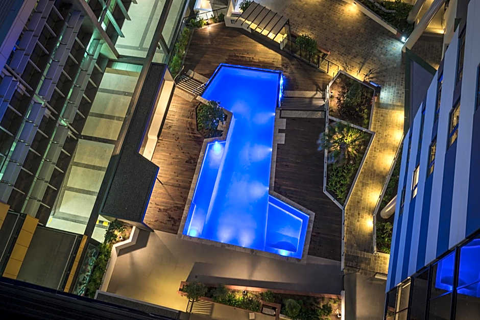 Arena Apartments by CLLIX