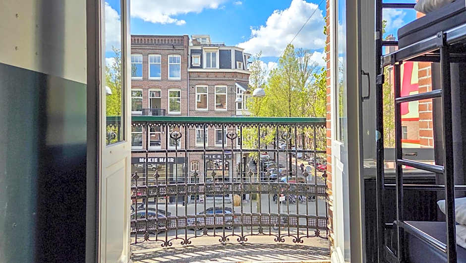 Hostel Cosmos Amsterdam