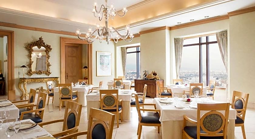 Hotel Hankyu International