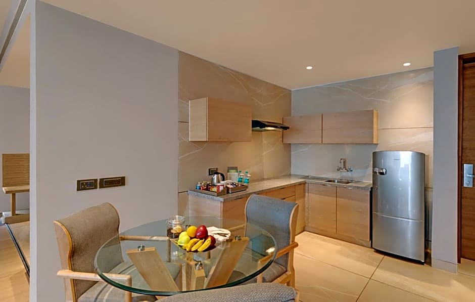 UK 27 The Fern Belagavi