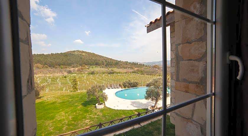 Vinifera Hotel Yedibilgeler Vineyards