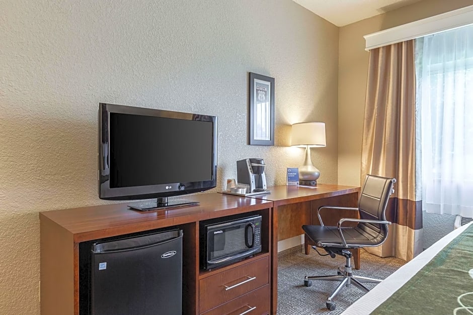 Comfort Inn South Tulsa - Woodland Hills