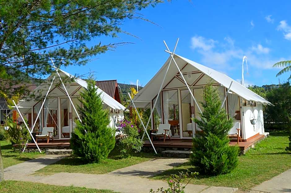 Svargan Lakeside Glamping