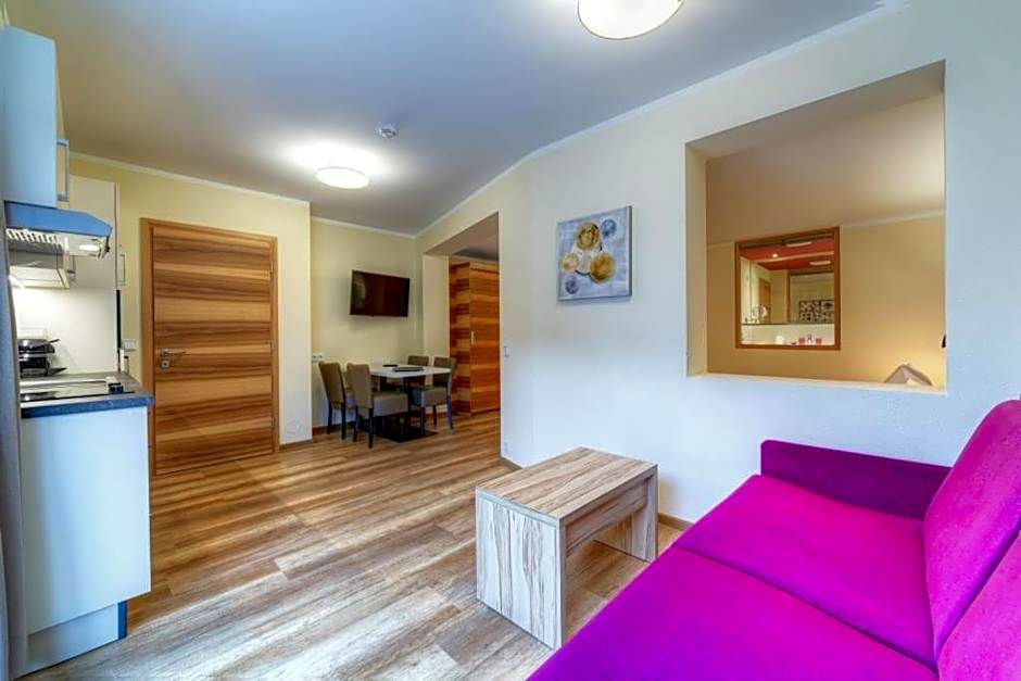 Aparthotel Dorfplatzl Garni