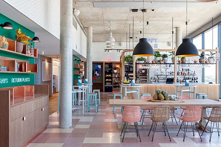 Citadines Connect Sydney Airport