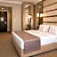 Elite World Nest Van