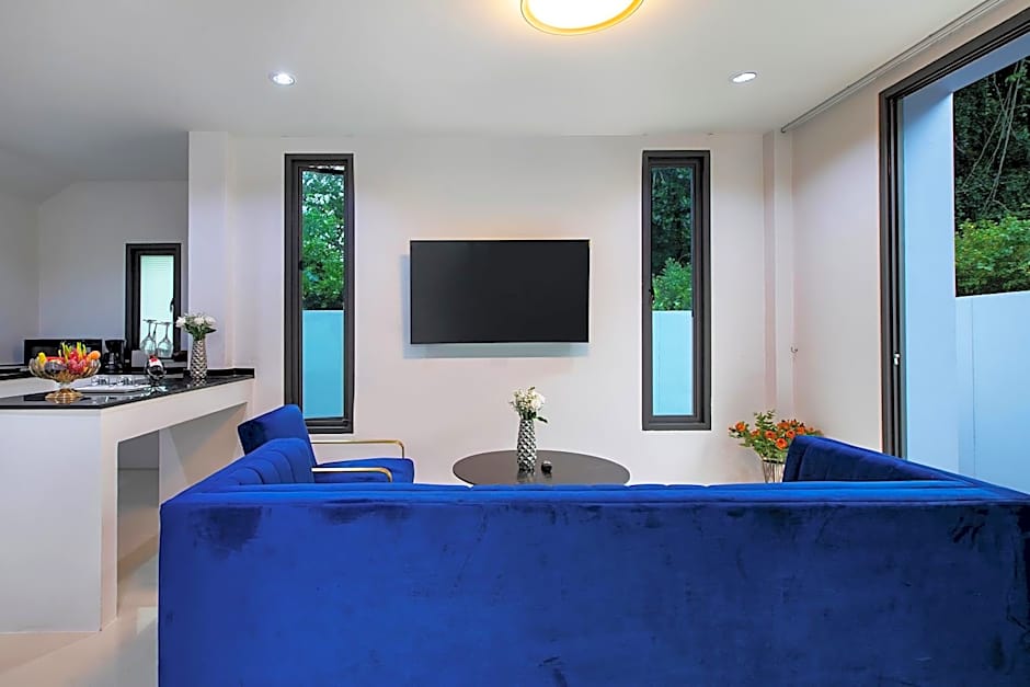 Nariya Bayfront Phuket