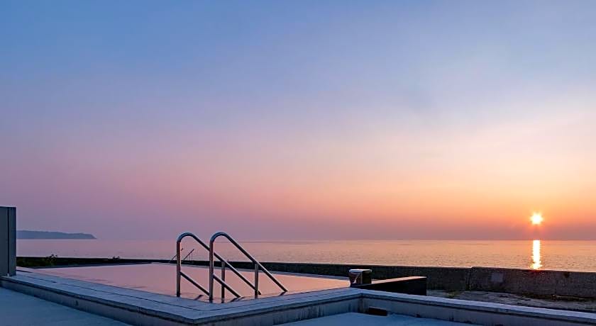 KAMOME SLOW HOTEL