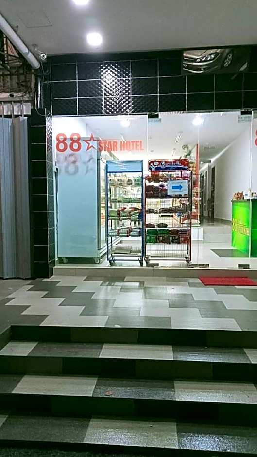 88 Star Hotel