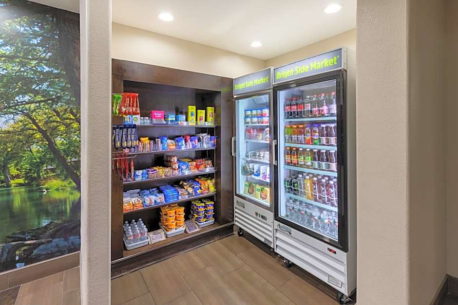La Quinta Inn & Suites by Wyndham New Braunfels