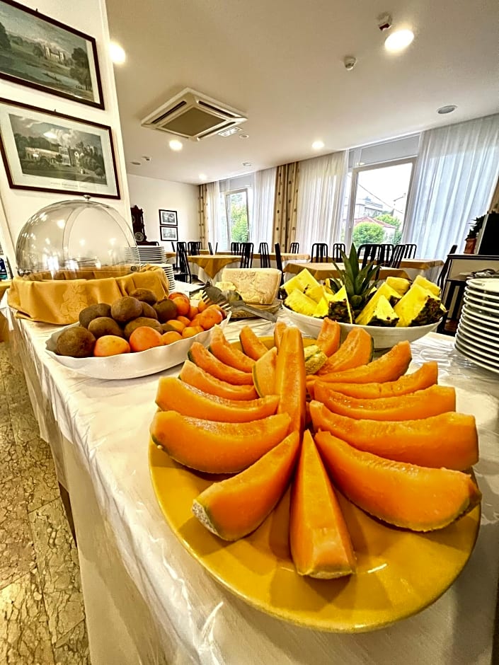 Hotel B&B Montecarlo