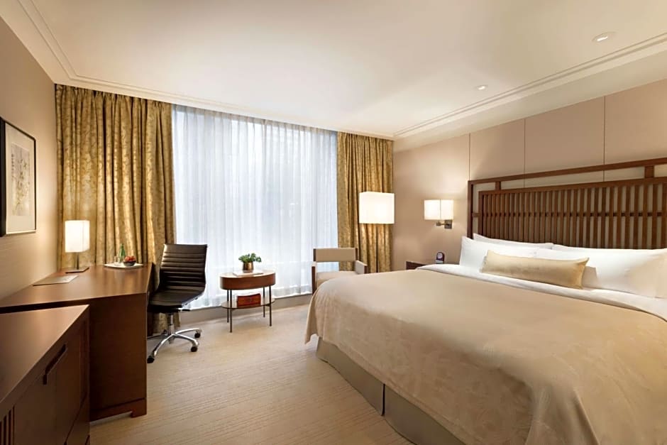 Shangri-La Vancouver