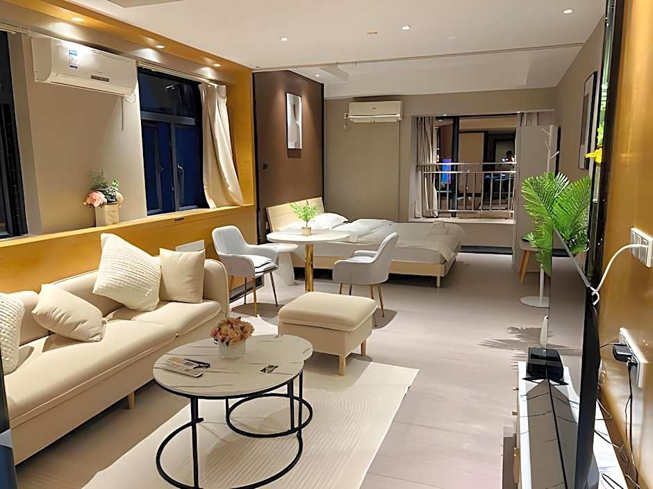 Zhongshan Perth Hotel (Lihe Plaza)