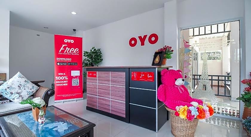 Super OYO 662 Malee Bunga Hotel