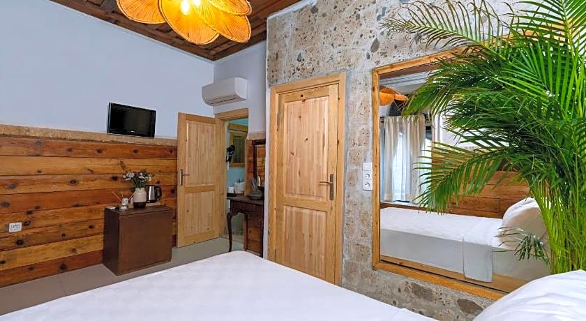 Woodstock Alacati