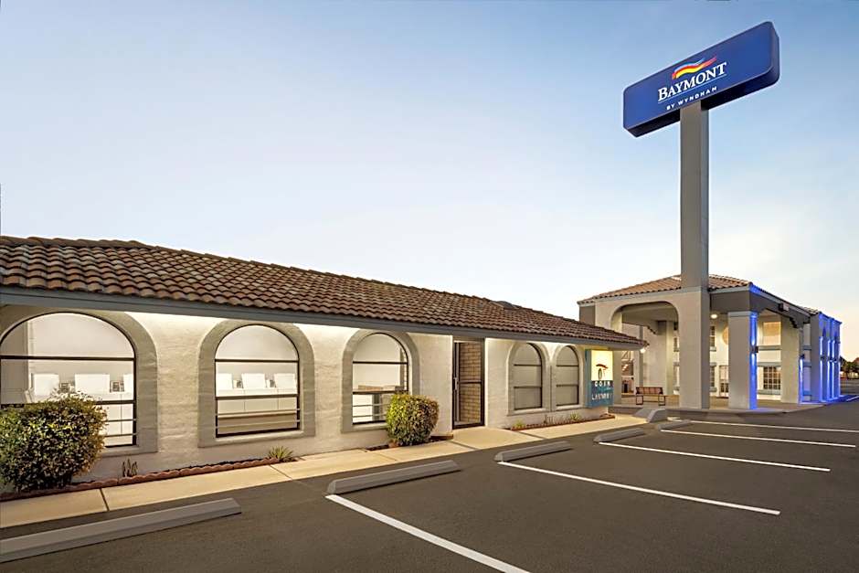 Baymont by Wyndham Kingman