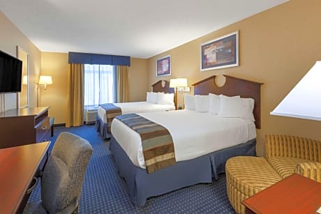2 Queen Beds Mobility/Hearing Impaired Accessible Room Non-Smoking
