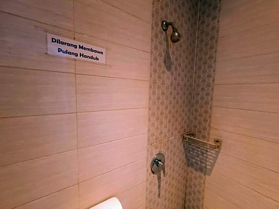 Urbanview Hotel B Liv Kendari by RedDoorz