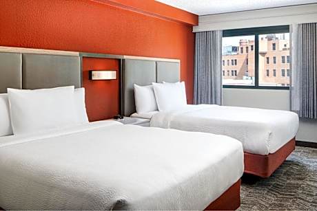 Queen Suite with Two Queen Beds, City View and Trundle Sofa