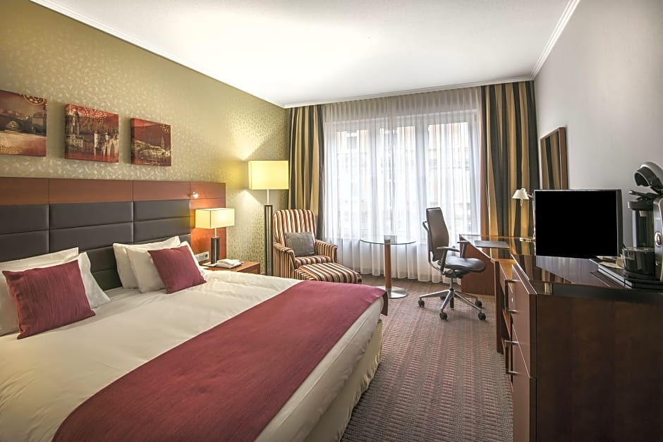 Crowne Plaza Heidelberg City Centre Germany Rates From Eur102 Its excellent location attracts both business and leisure travelers.being outside. crowne plaza heidelberg city centre