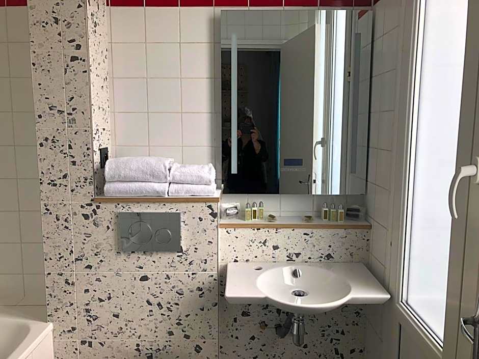 Hotel LOCOMO