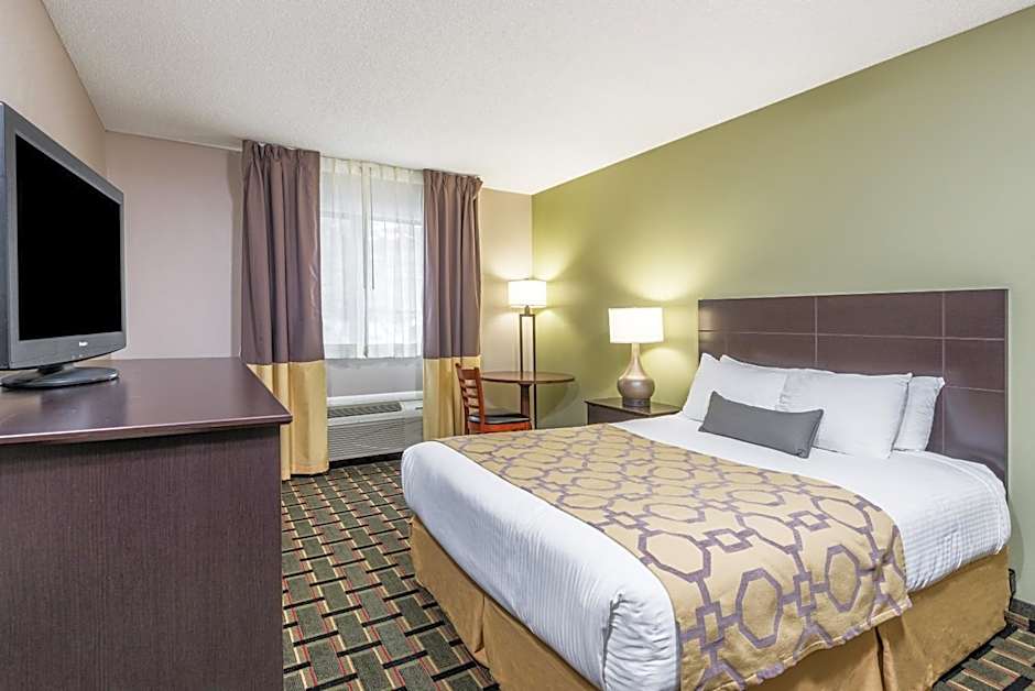 Baymont by Wyndham Cambridge