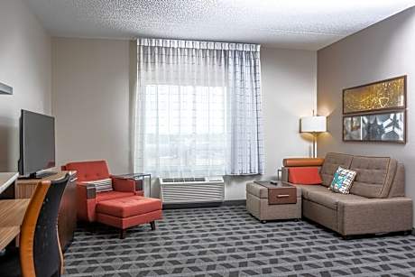 1 Bedroom Suite, 2 Queen, Sofa bed