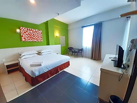 Standard Family Room