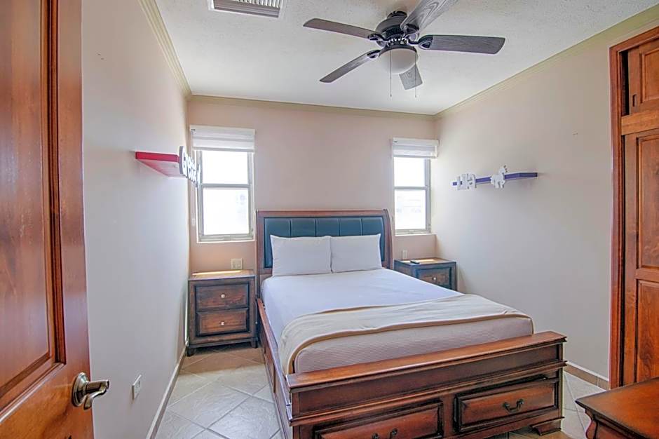 Casa Blanca Golf Villas