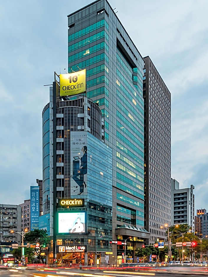 CHECK inn Taipei Xinyi